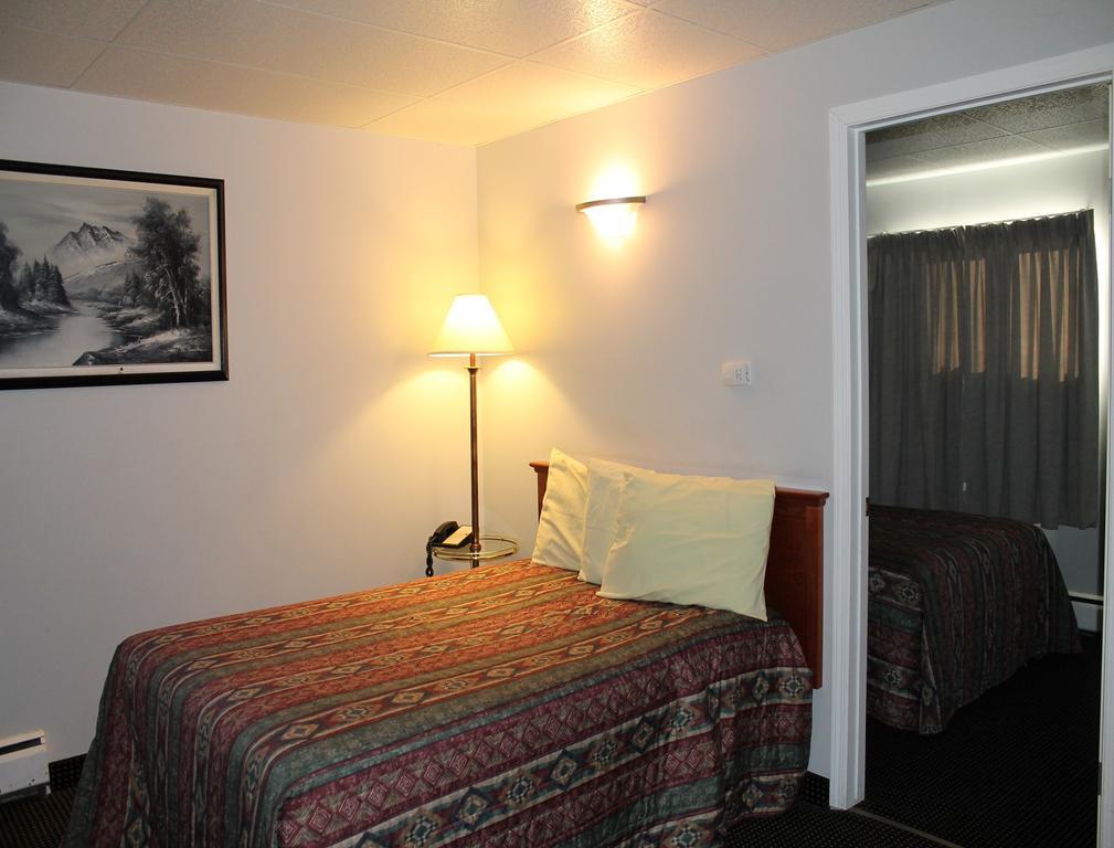 Tel Star Motel Brooks Room photo